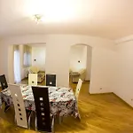 Sms Apartments