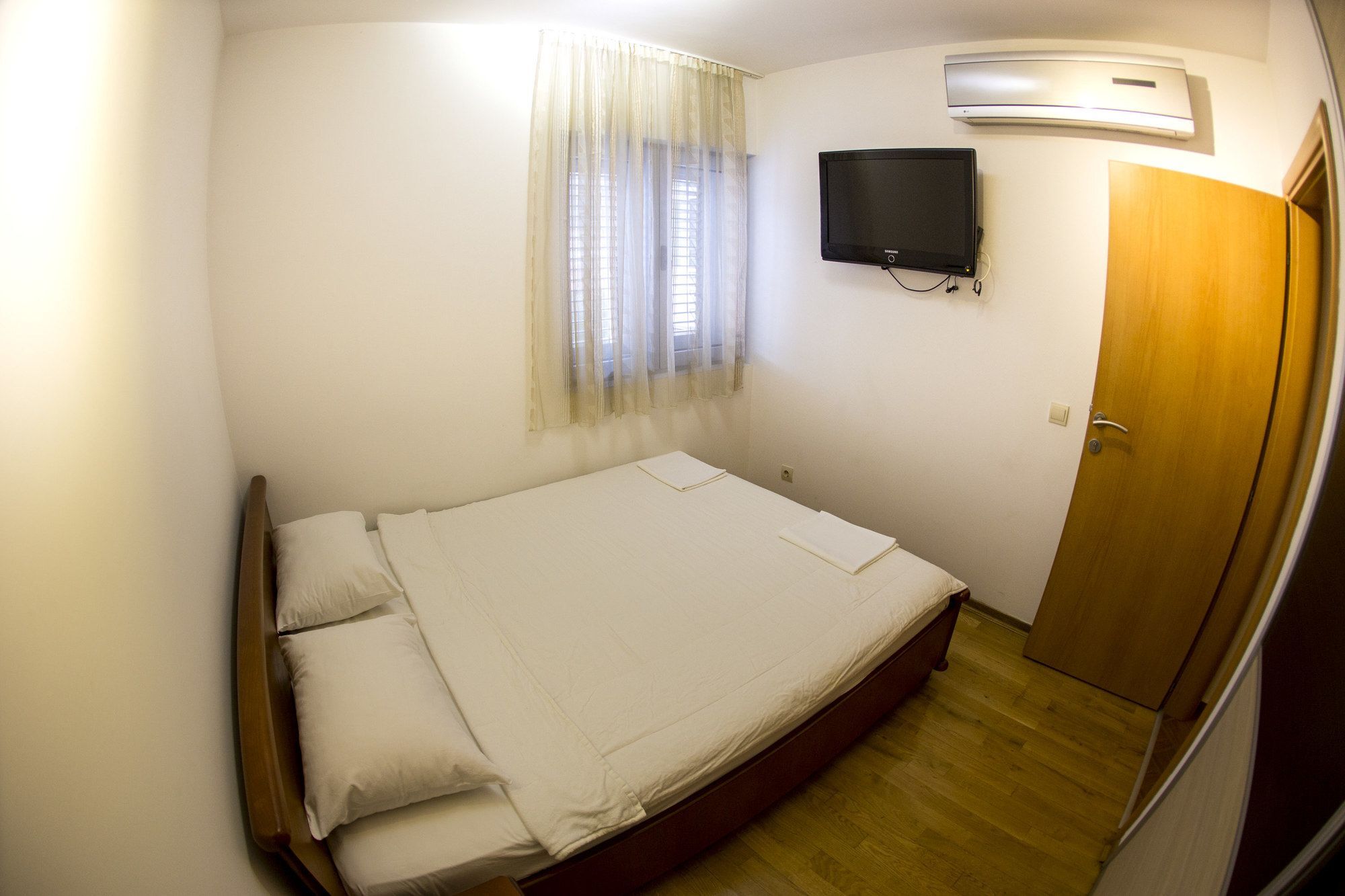 Sms Apartment Budva