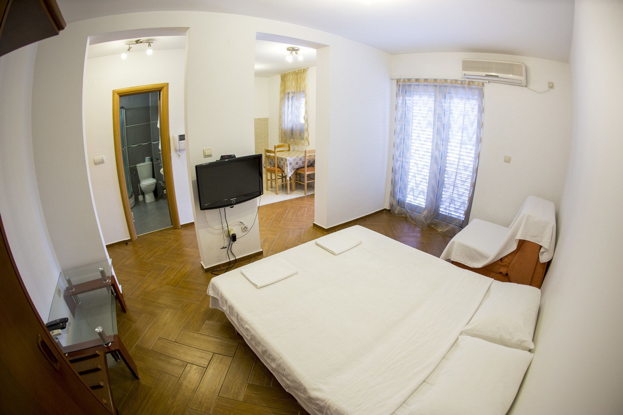 Apartment Sms *